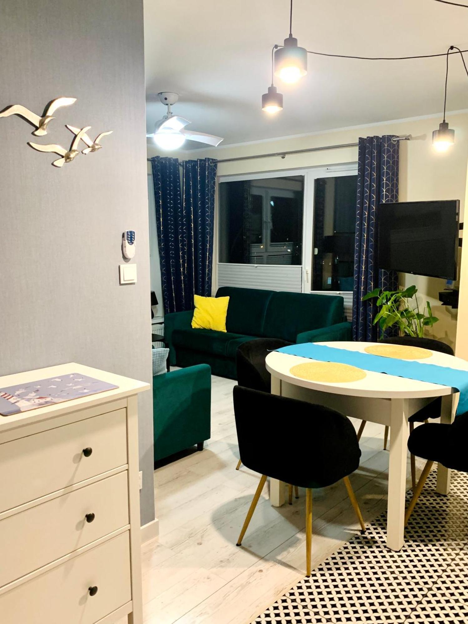 Caloroczny Apartament Perlowa Przystan Kołobrzeg Exterior foto